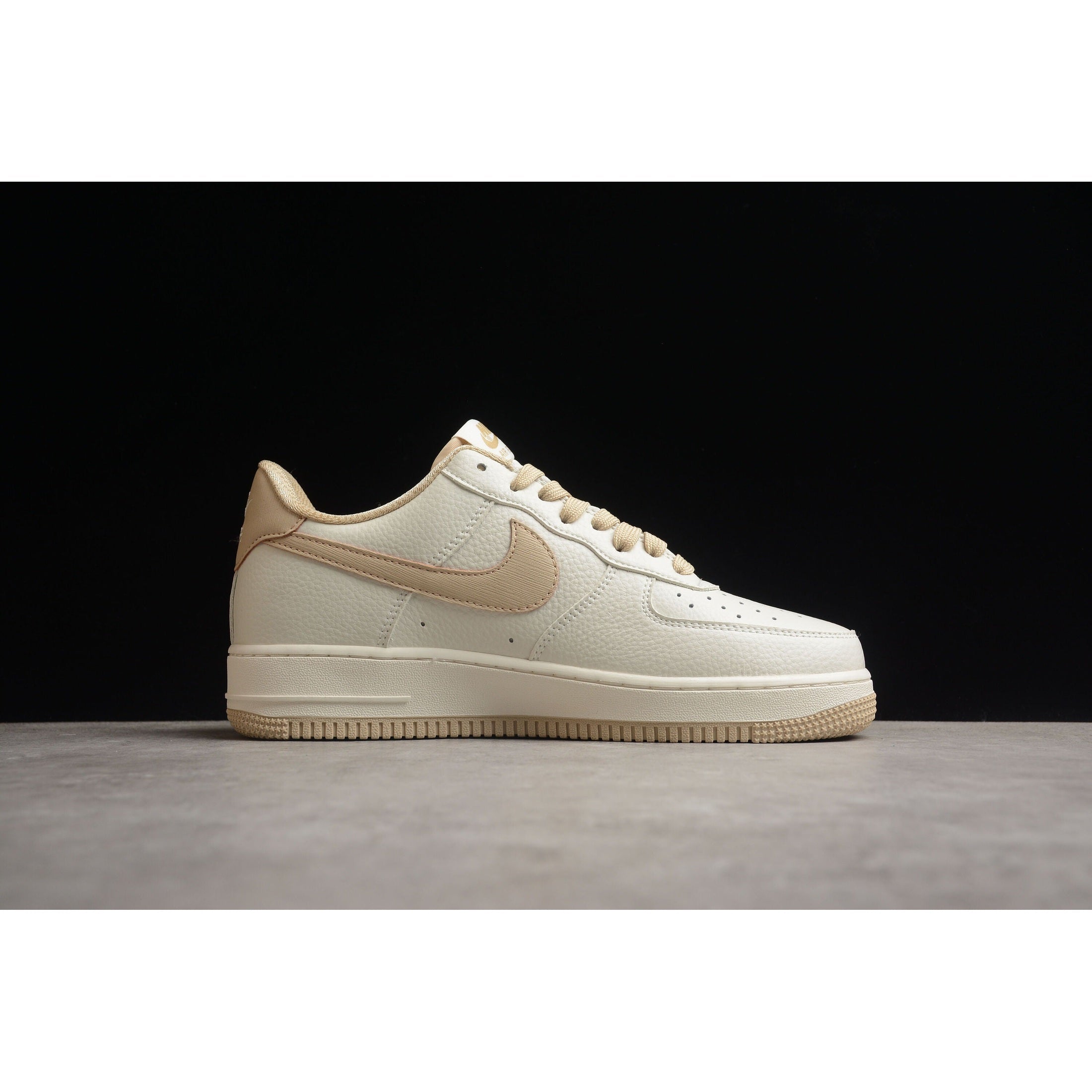 NEW AIR FORCE 1 CREAM