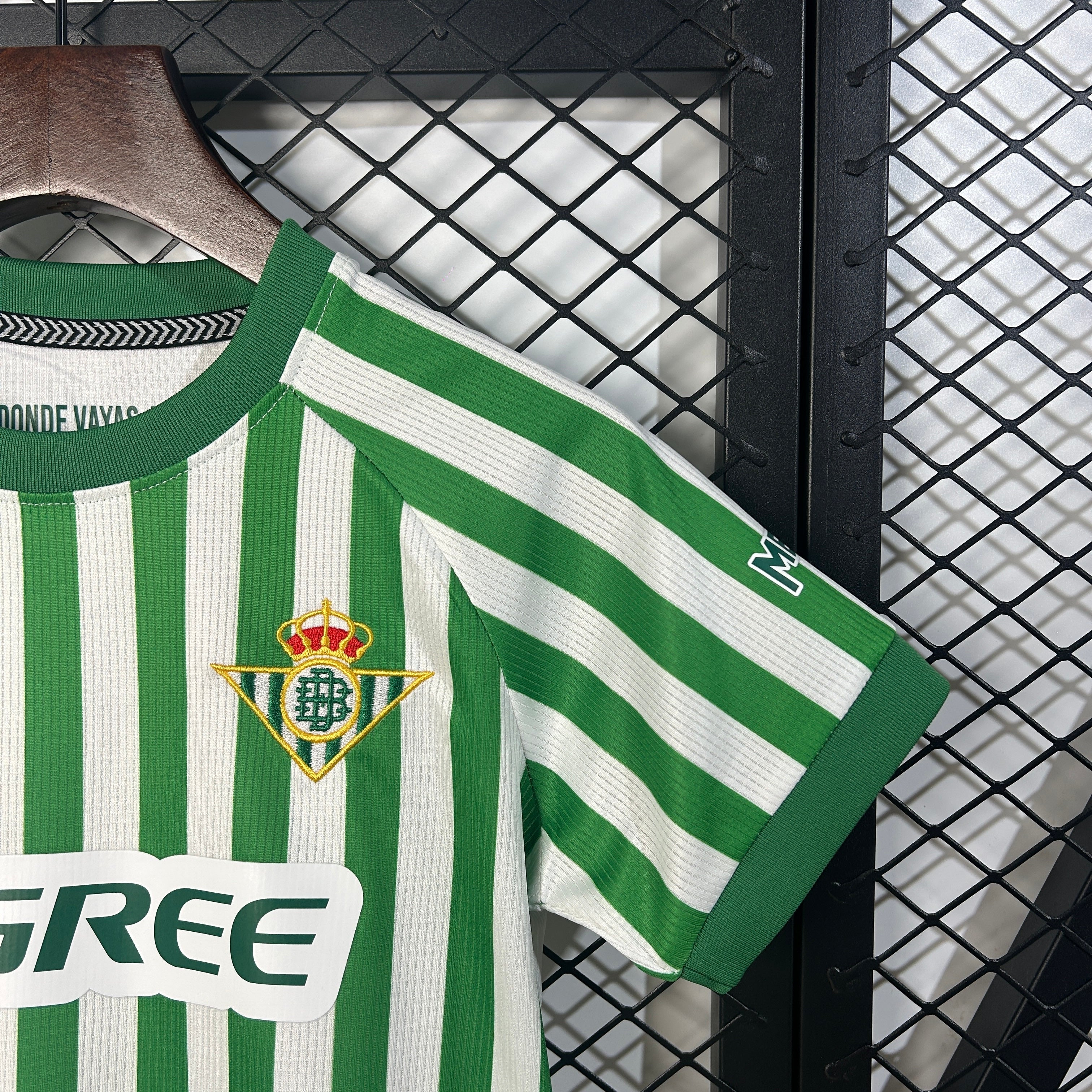 (NIÑO) CONJUNTO REAL BETIS ED FINAL CONFERENCE LEAGUE