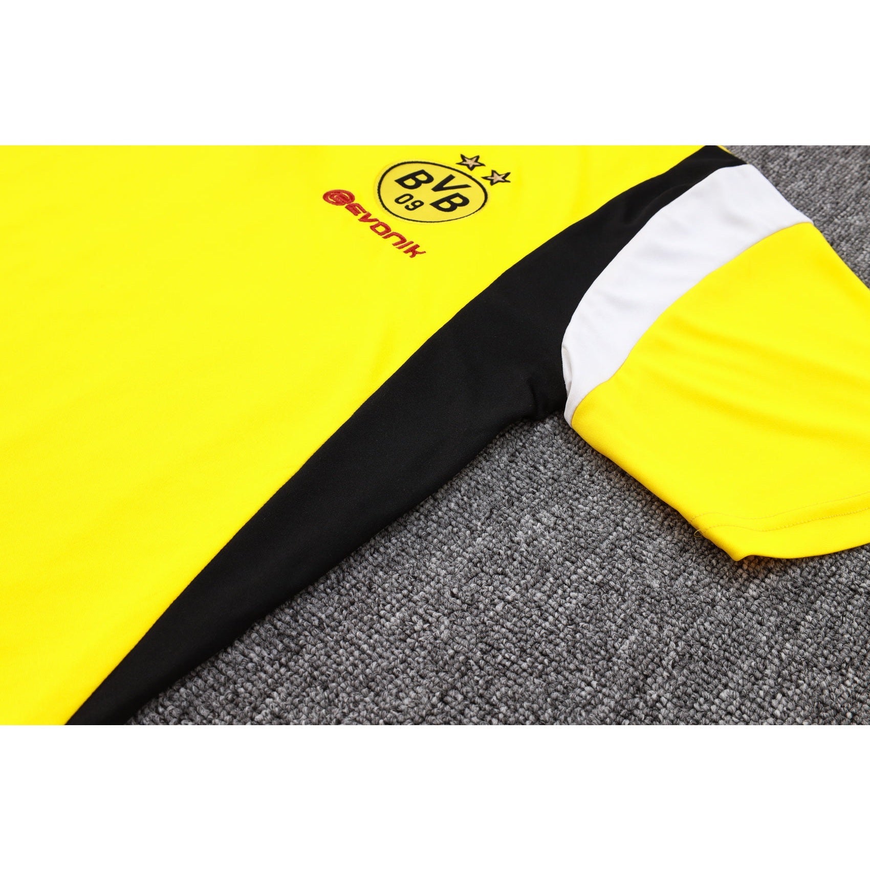 NEW BORUSSIA DORTMUND 1º TRACKSUIT POLO 23/24