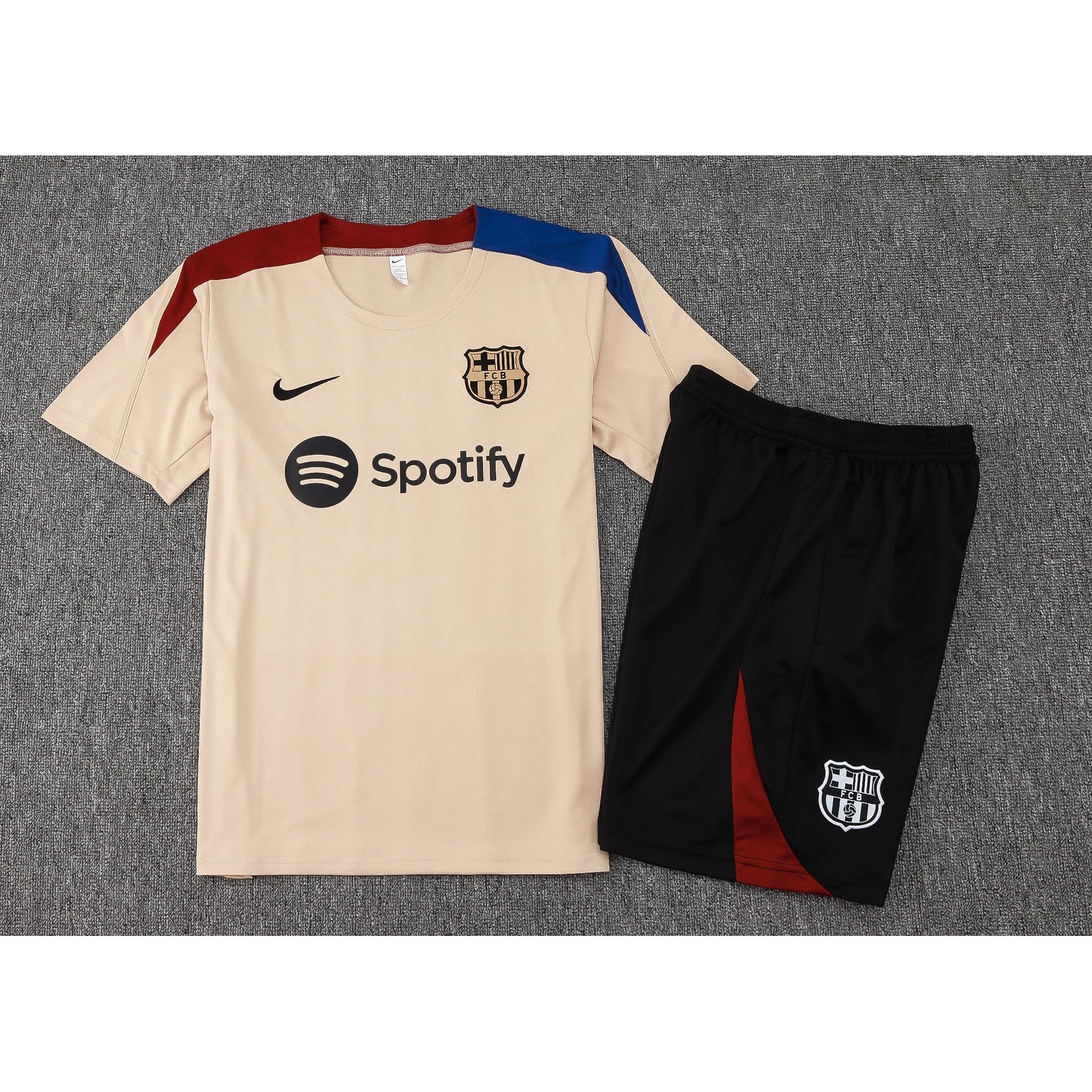 NEW FC Barcelona TrackSuit Corto 24/25