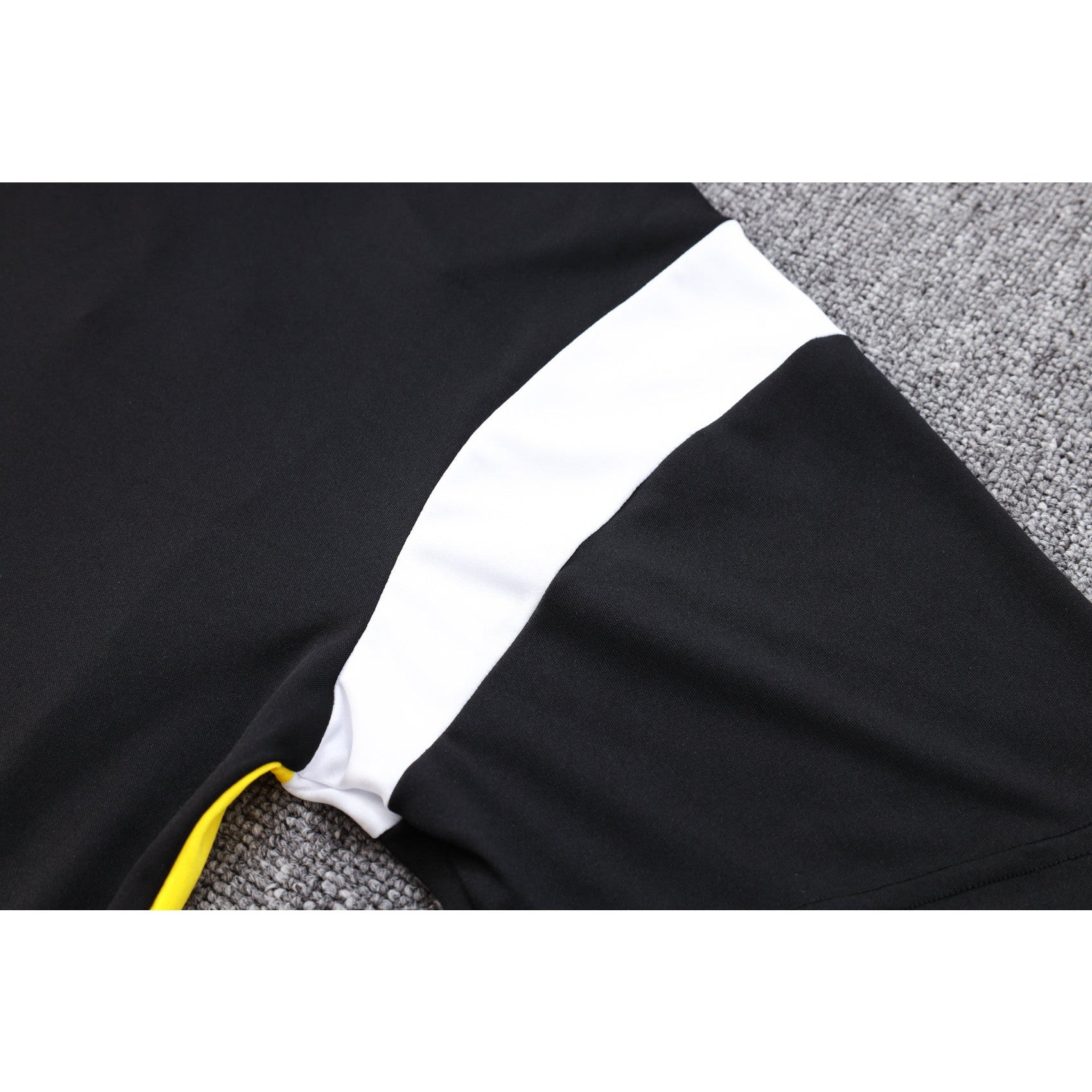 NEW BORUSSIA DORTMUND 2º TRACKSUIT POLO 23/24