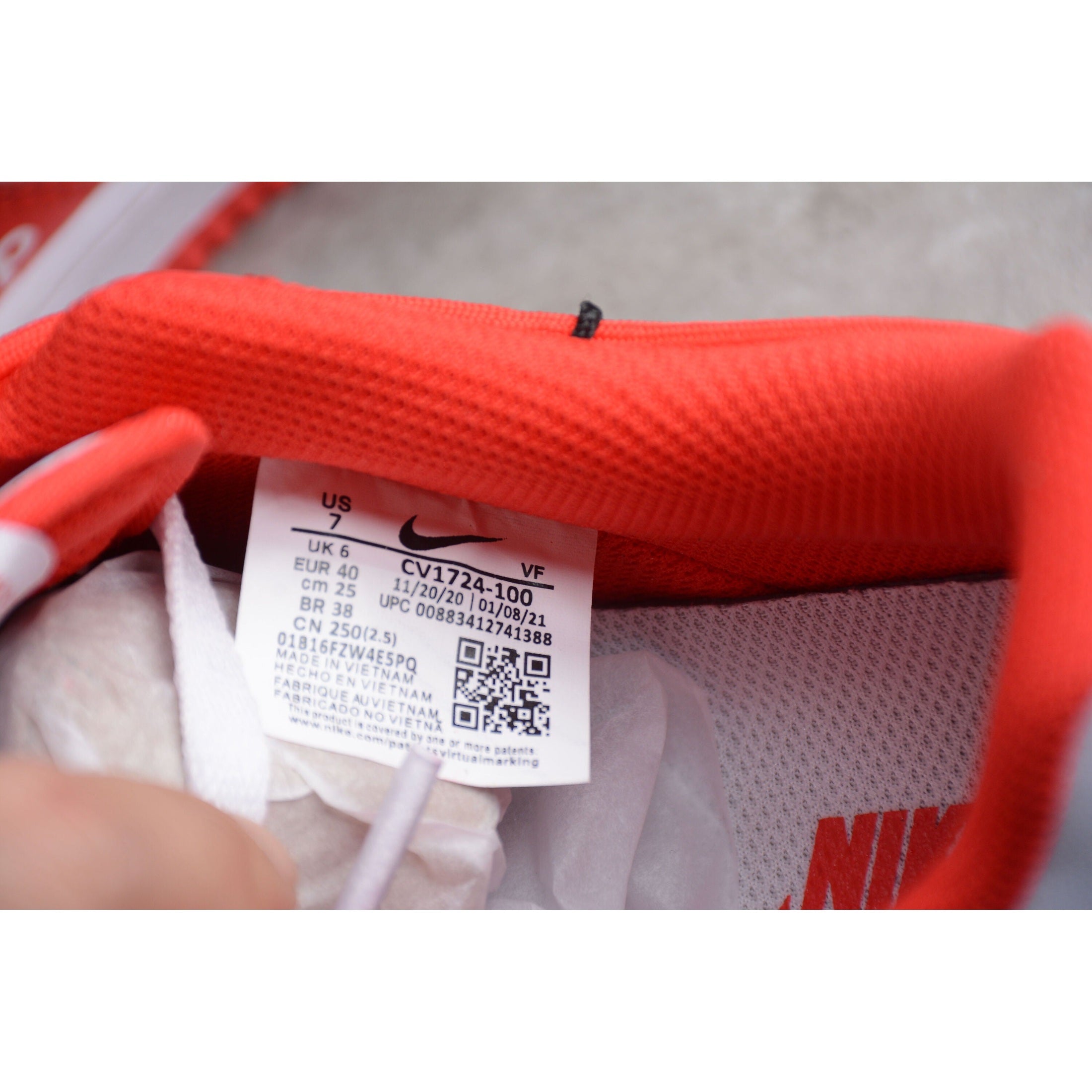 NEW AIR FORCE 1 RED AND WHITE