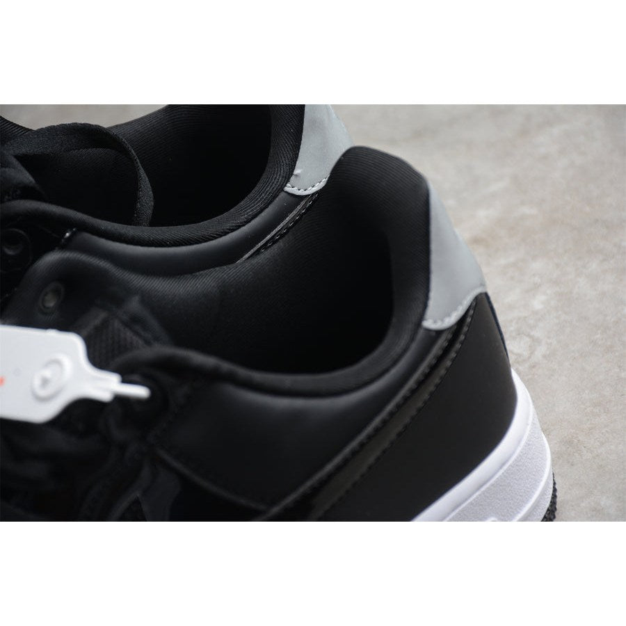 NEW AIR FORCE 1 GLOSSY BLACK