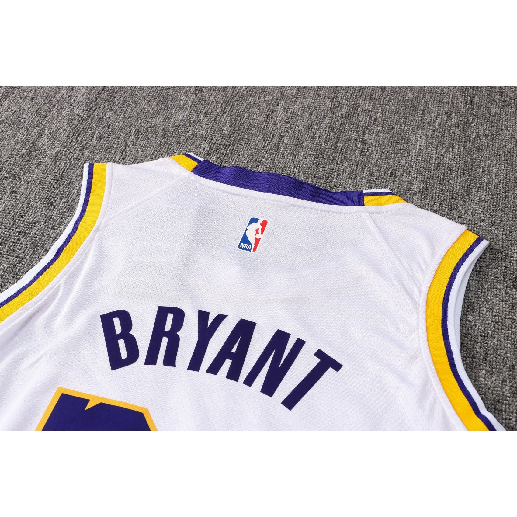 CAMISETA BRYANT LAKERS