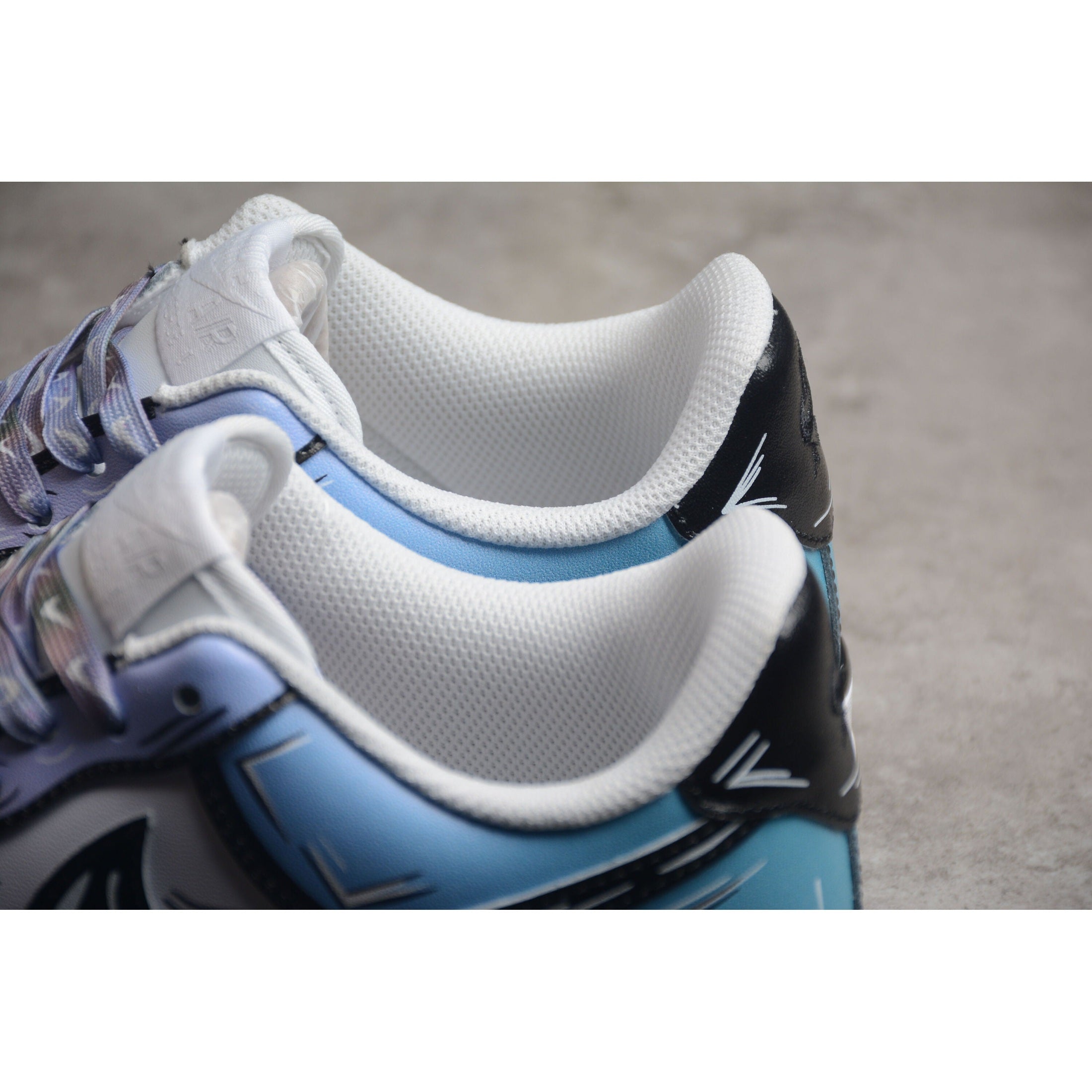 NEW AIR FORCE 1 PURPLE AND WHITE