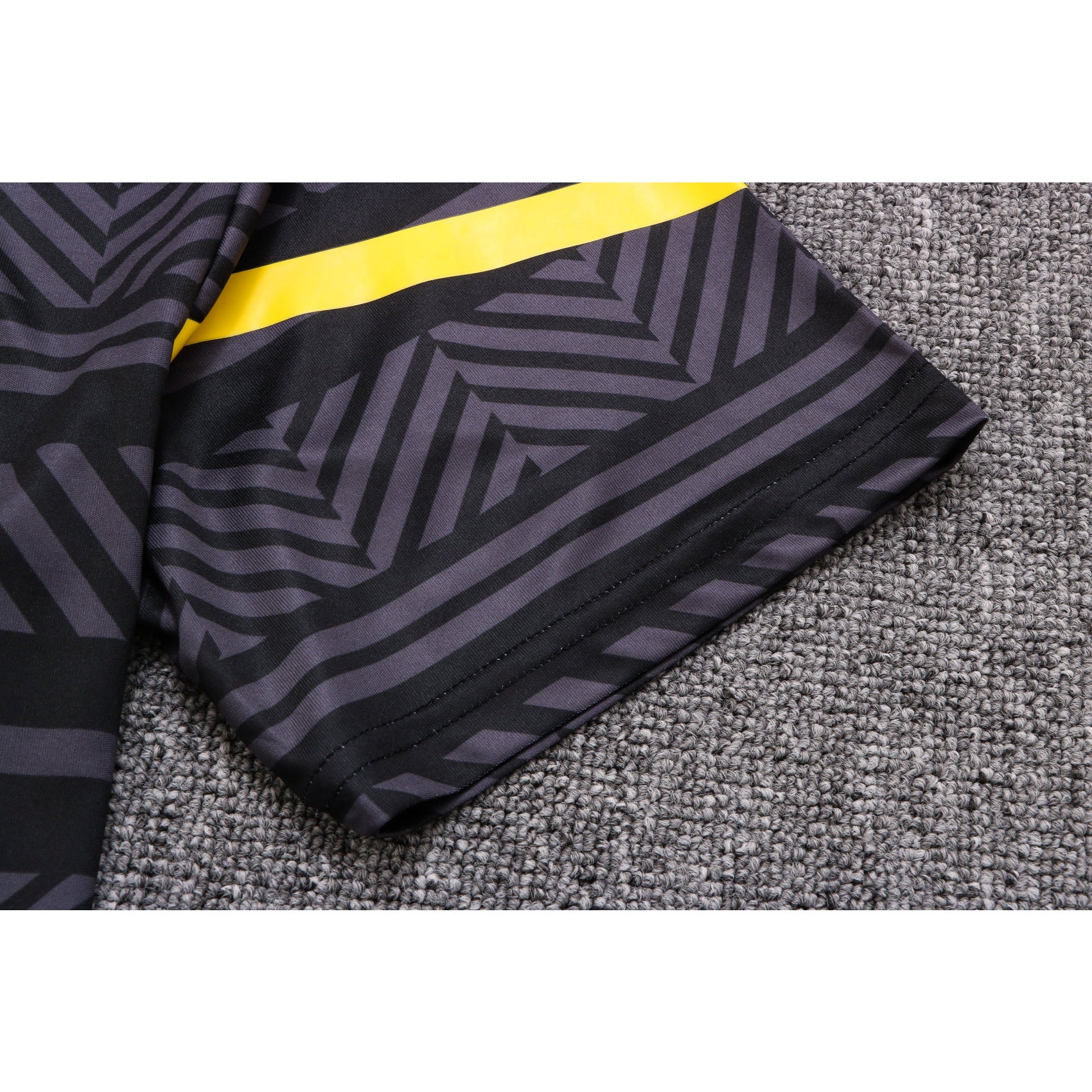 NEW Borussia Dortmund TrackSuit Corto 2º