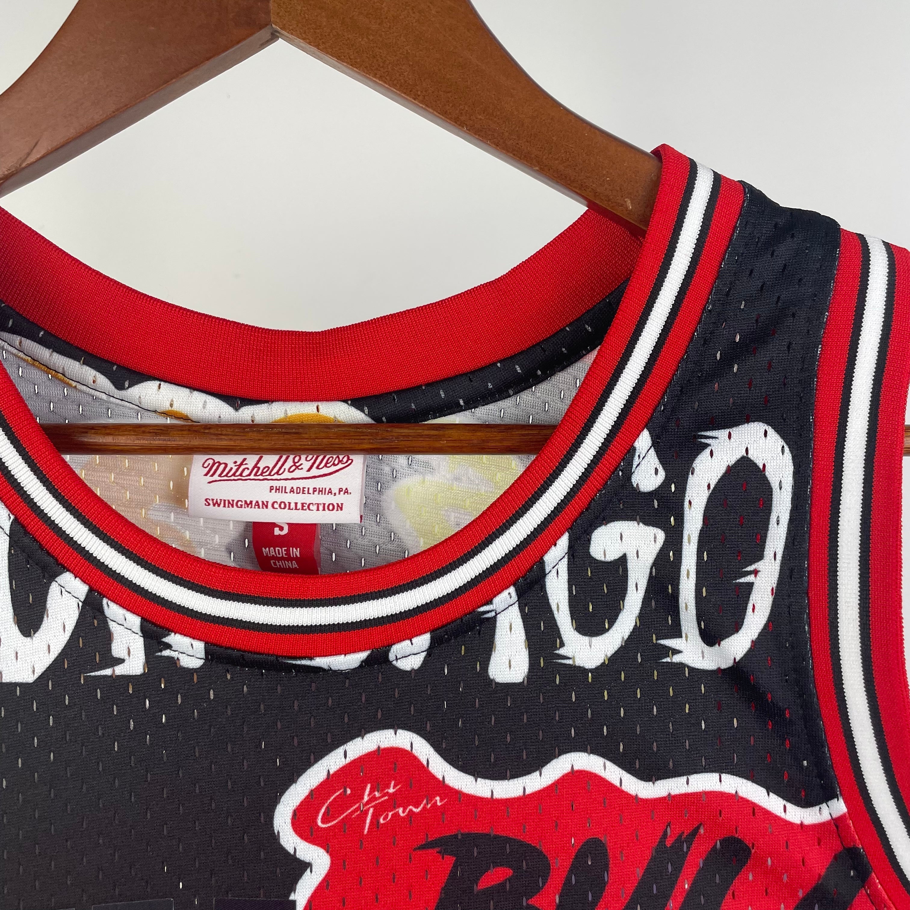 BULLS MICHAEL JORDAN EDITION 1997-98