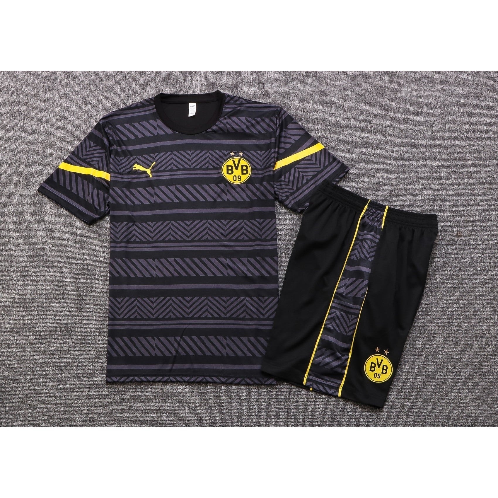 NEW Borussia Dortmund TrackSuit Corto 2º