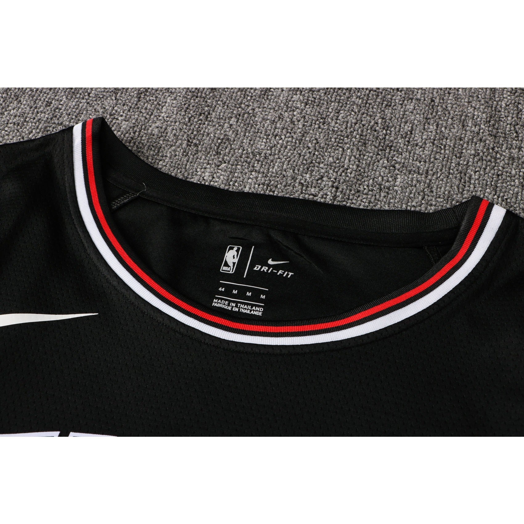 CAMISETA LAVINE CHICAGO BULLS