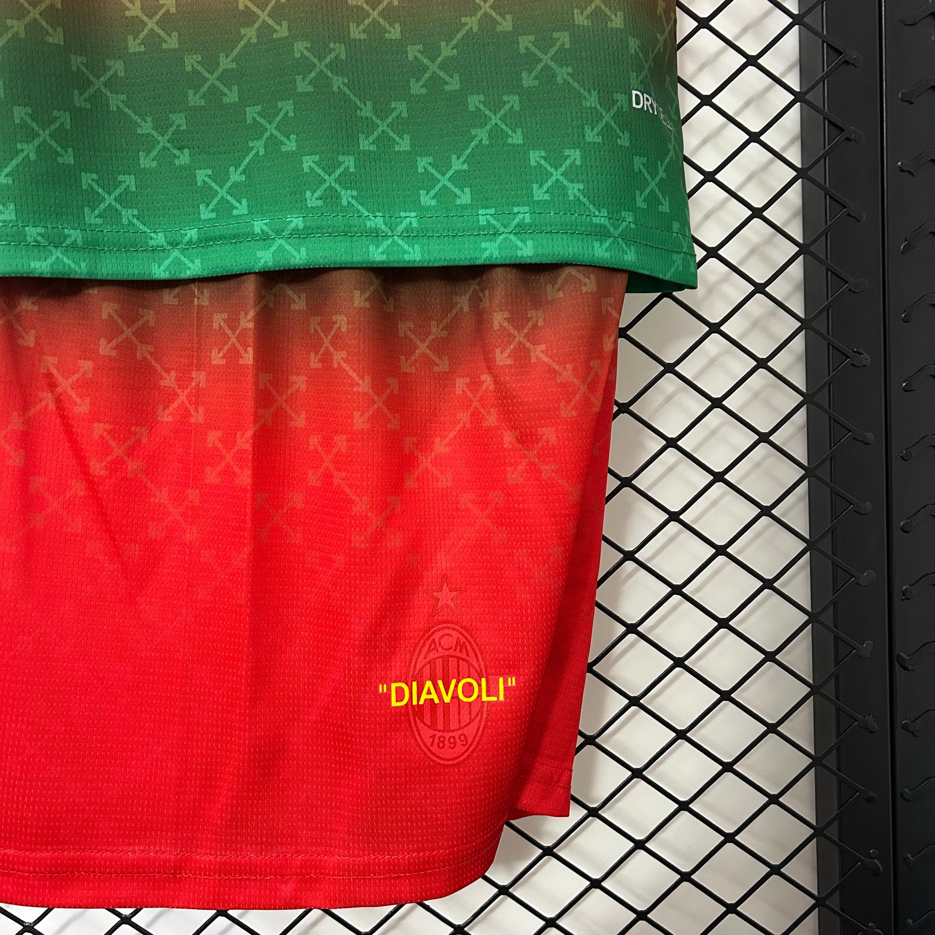 (NIÑO) CONJUNTO AC MILAN SPECIAL EDITION 2025/26