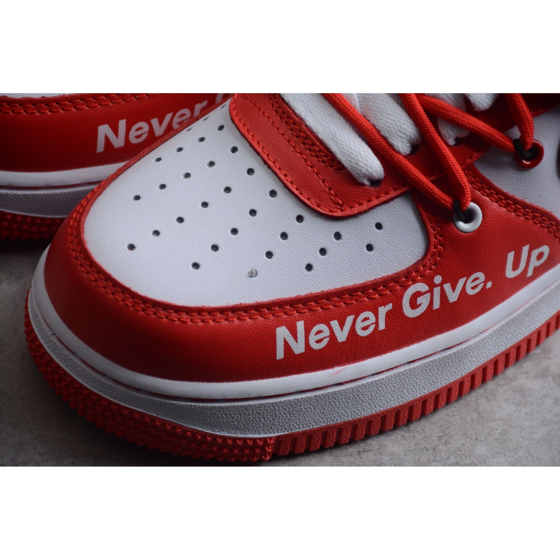 NEW AIR FORCE 1 RED AND WHITE