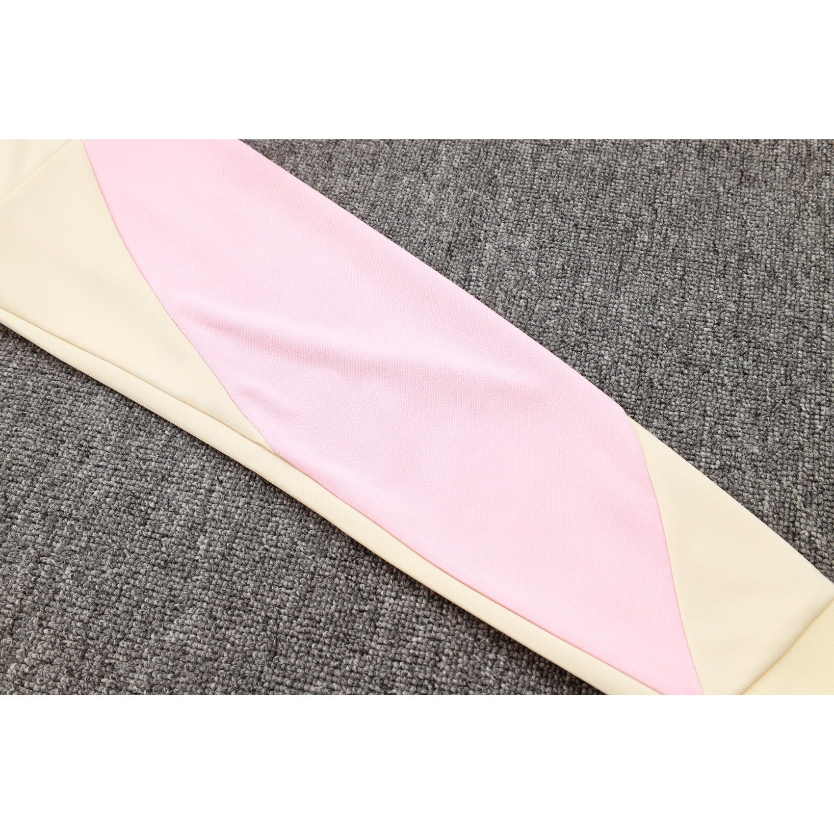 NEW Paris Saint-Germain TrackSuit ED JORDAN 2 Complete 24/25