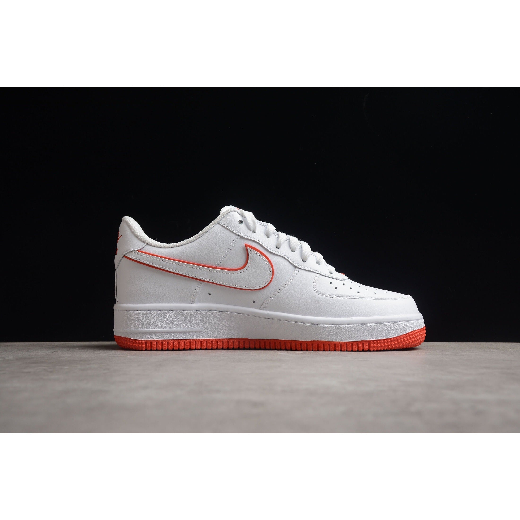 NEW AIR FORCE 1 WHITE AND RED