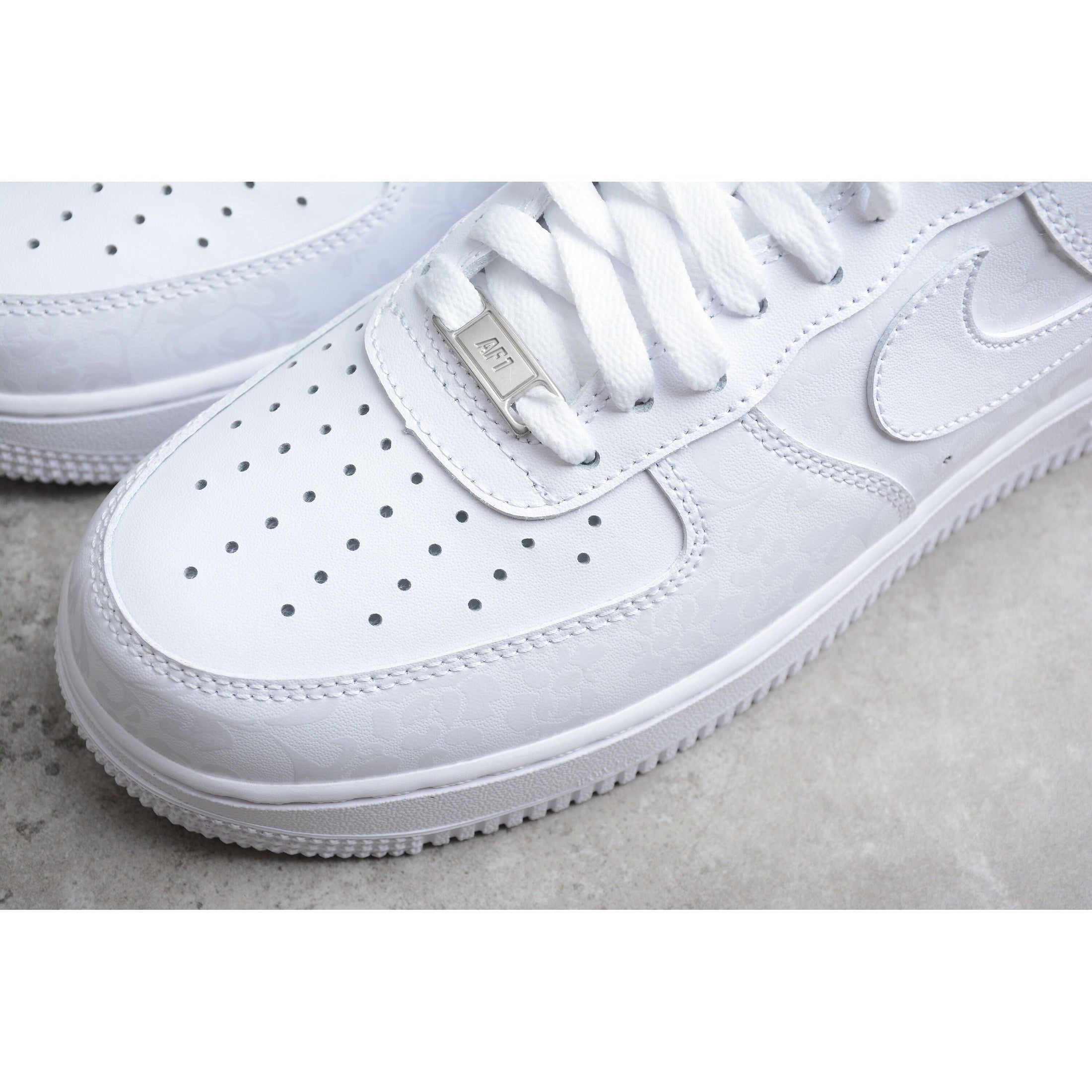 NEW AIR FORCE 1 WHITE
