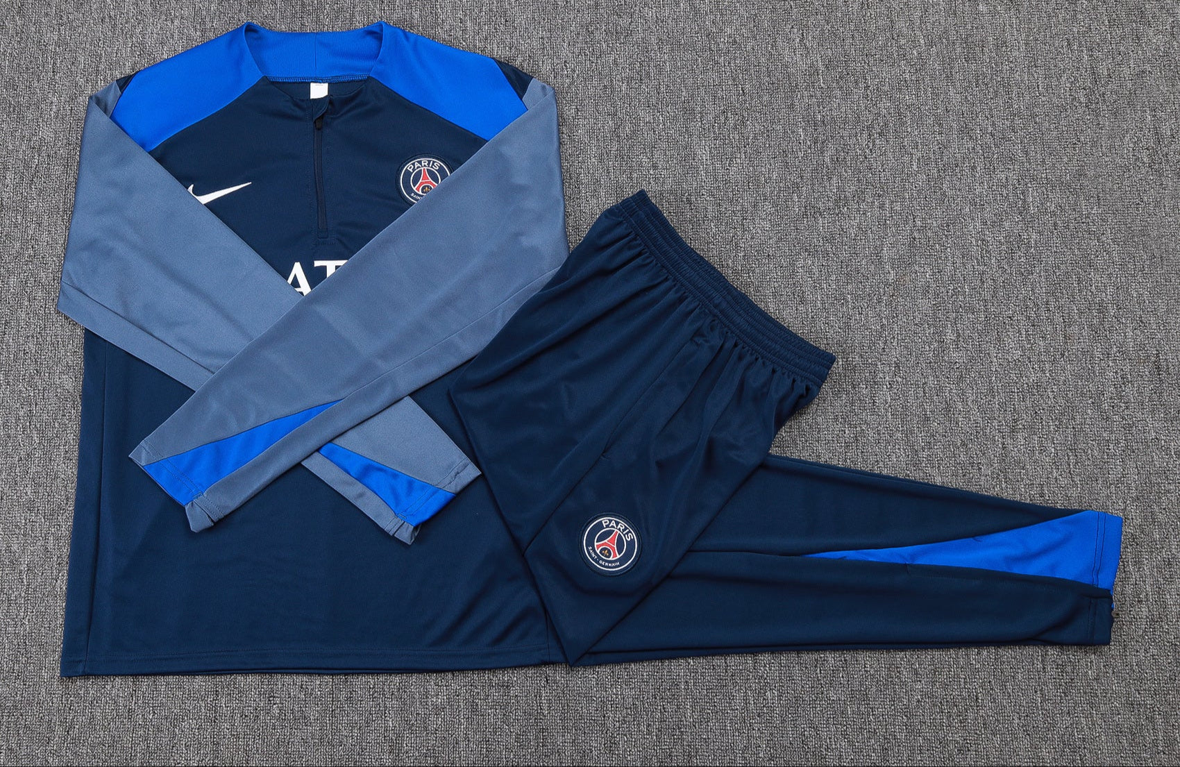 NEW PARIS SAINT-GERMAIN TrackSuit Complete 25/26