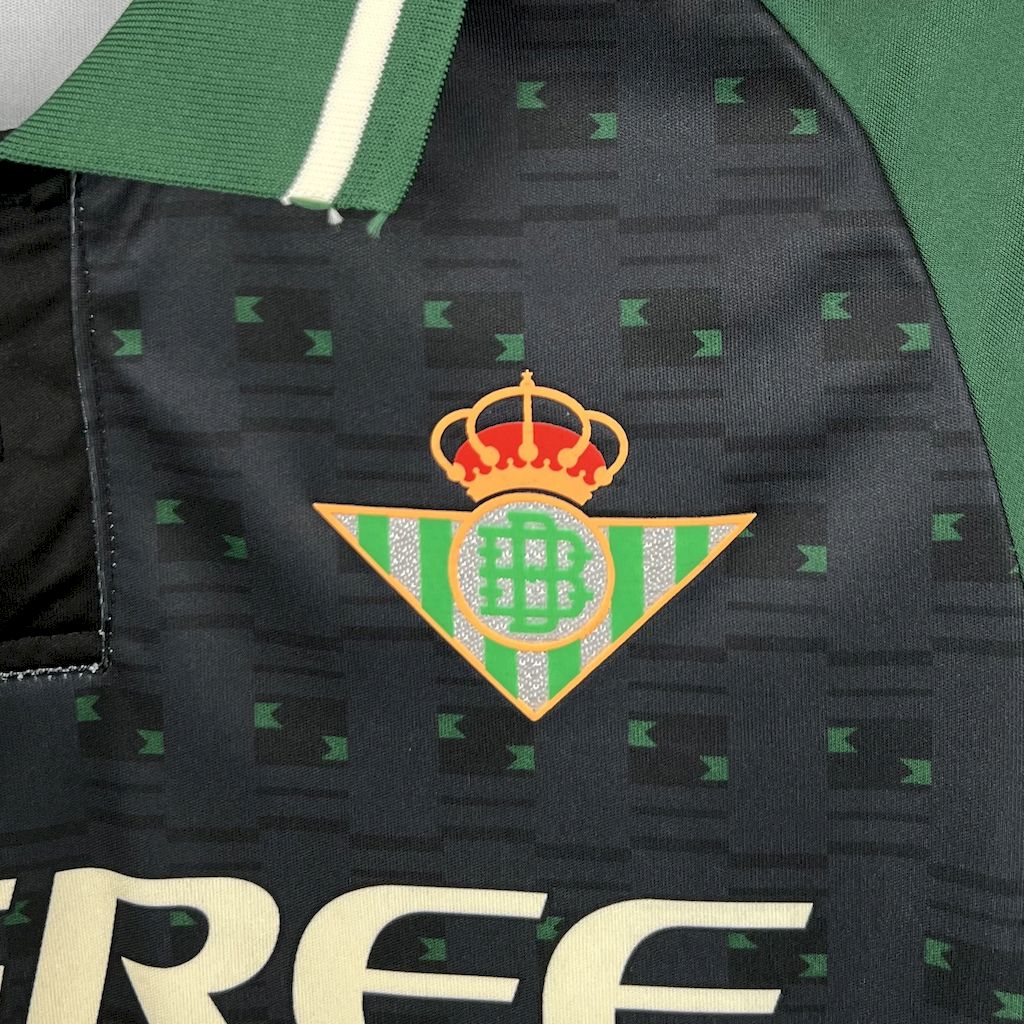 (NIÑO) CONJUNTO REAL BETIS BALOMPIÉ SPECIAL EDITION 2025/26