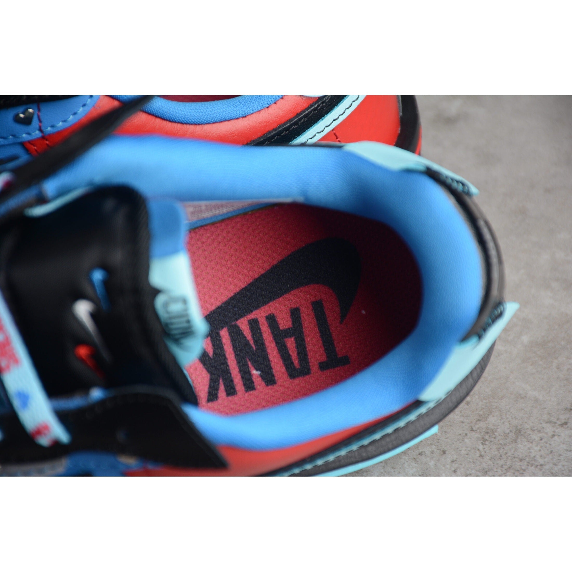 NEW AIR FORCE 1 COLOR