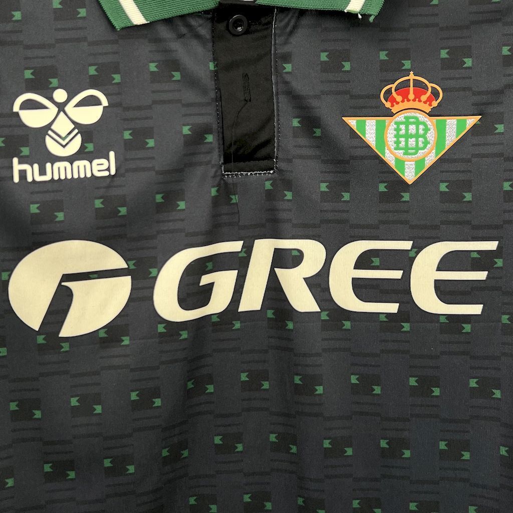 (NIÑO) CONJUNTO REAL BETIS BALOMPIÉ 2025/26