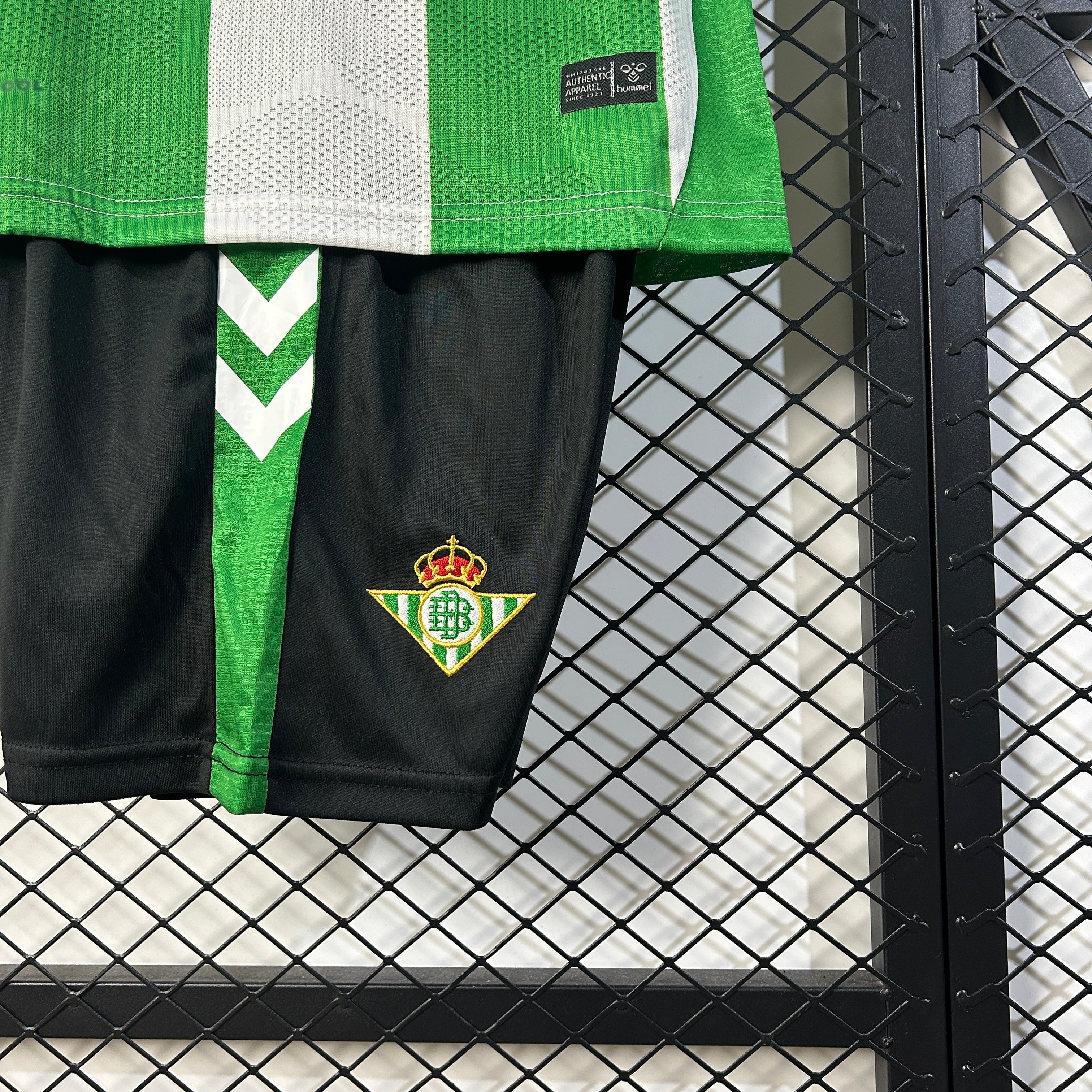 (NIÑO) CONJUNTO REAL BETIS BALOMPIÉ 2025/26
