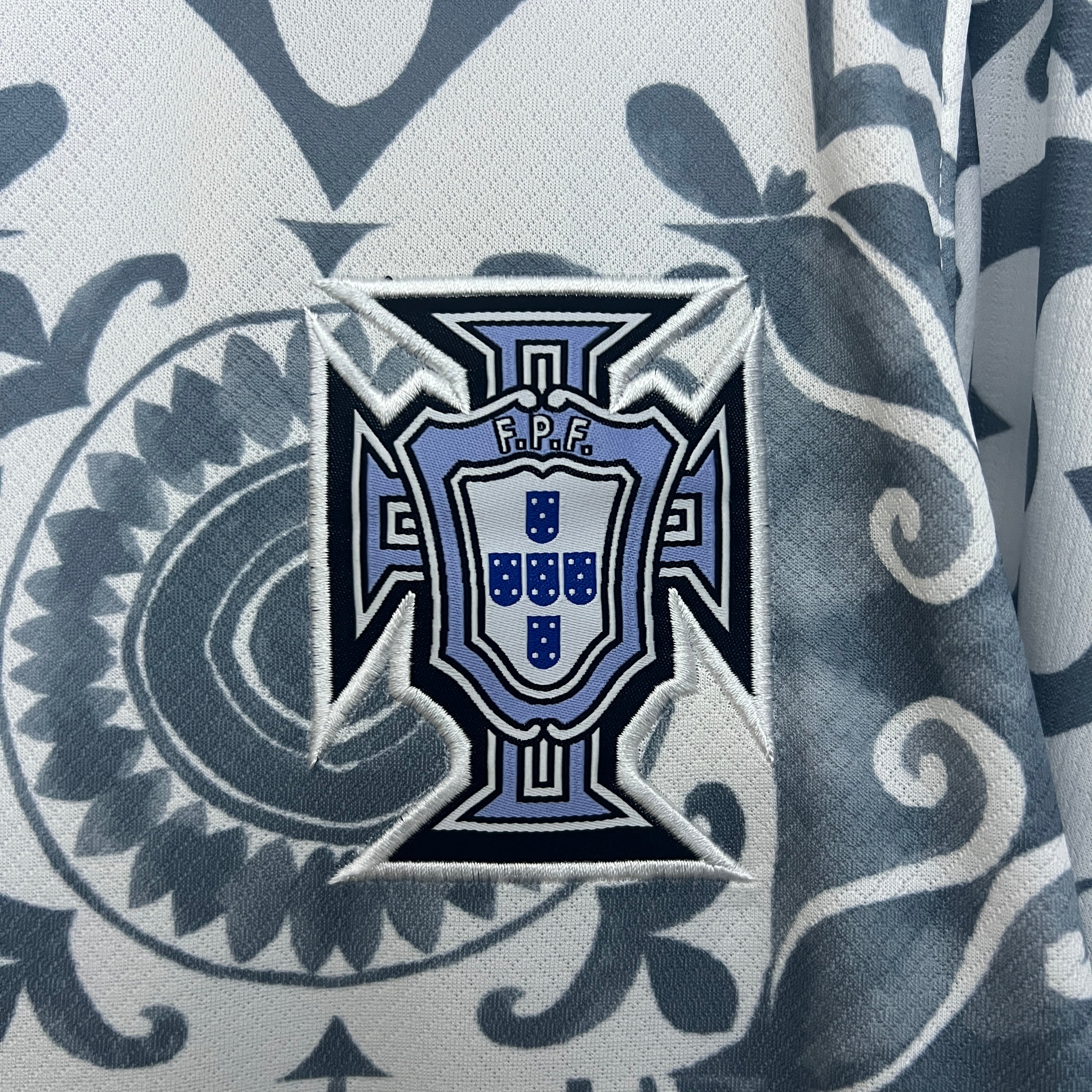 NEW CAMISETA Portugal ED LOUIS VUITTON 2025