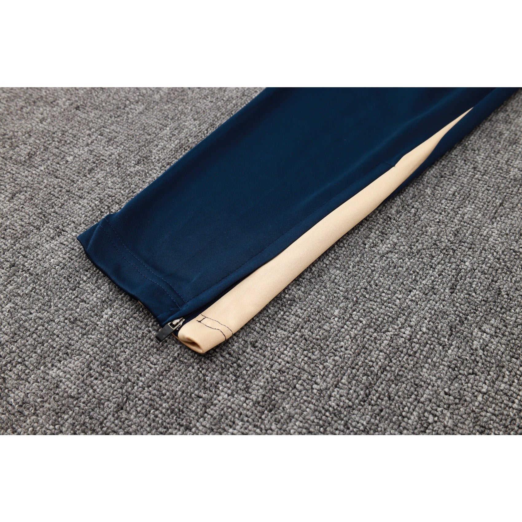 NEW FC BARCELONA TRACKSUIT 2º POLO 24/25