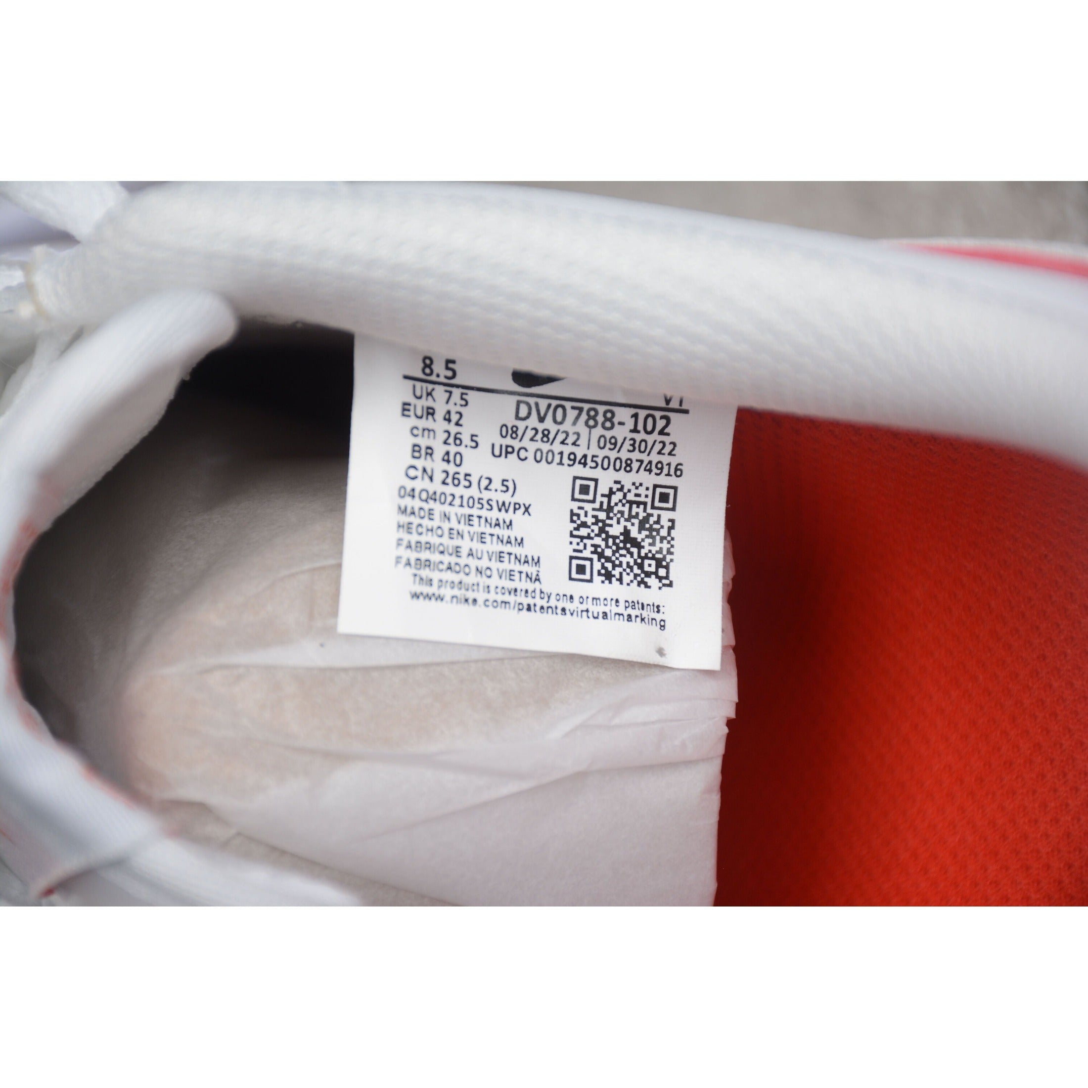 NEW AIR FORCE 1 WHITE AND RED