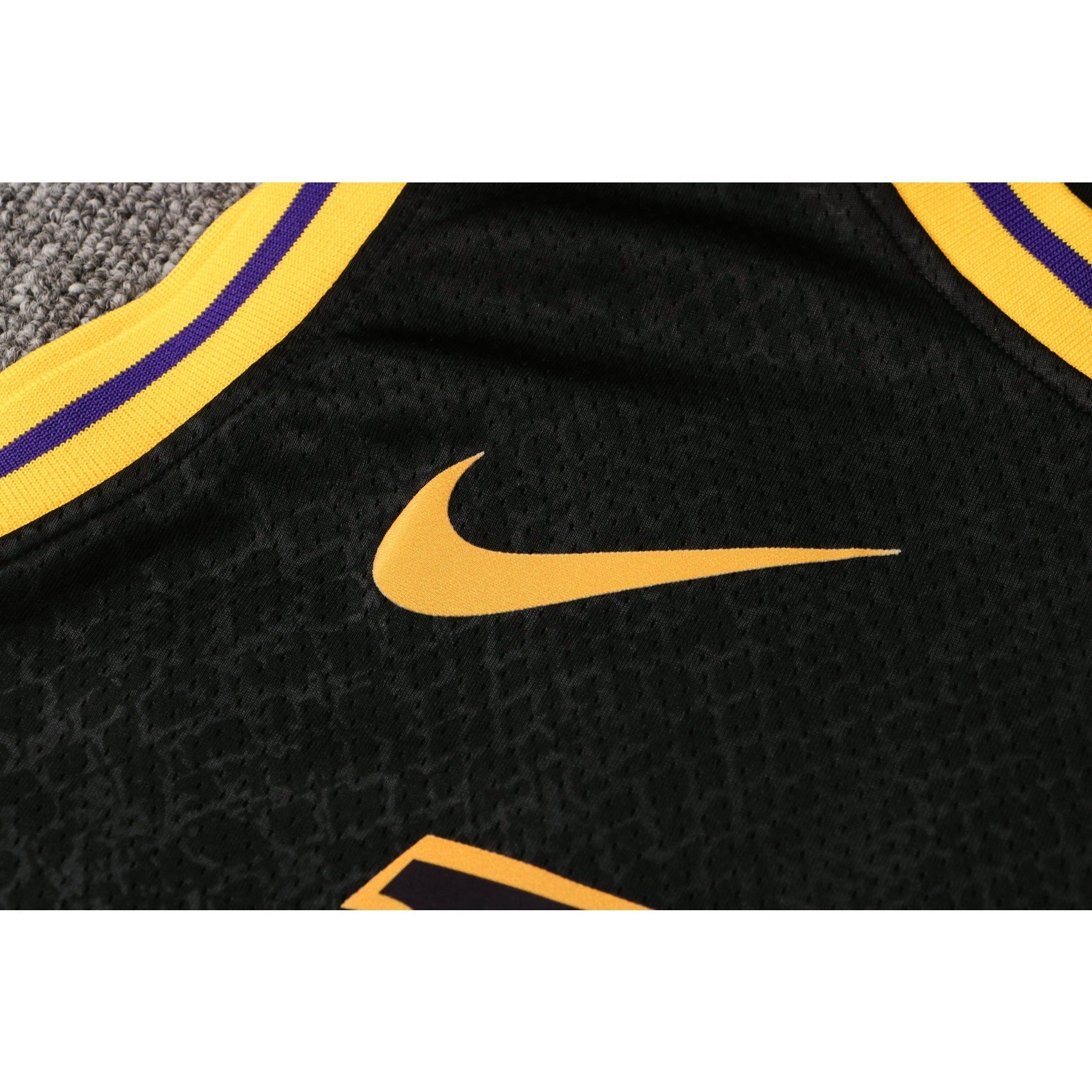 CAMISETA DAVIS LAKERS