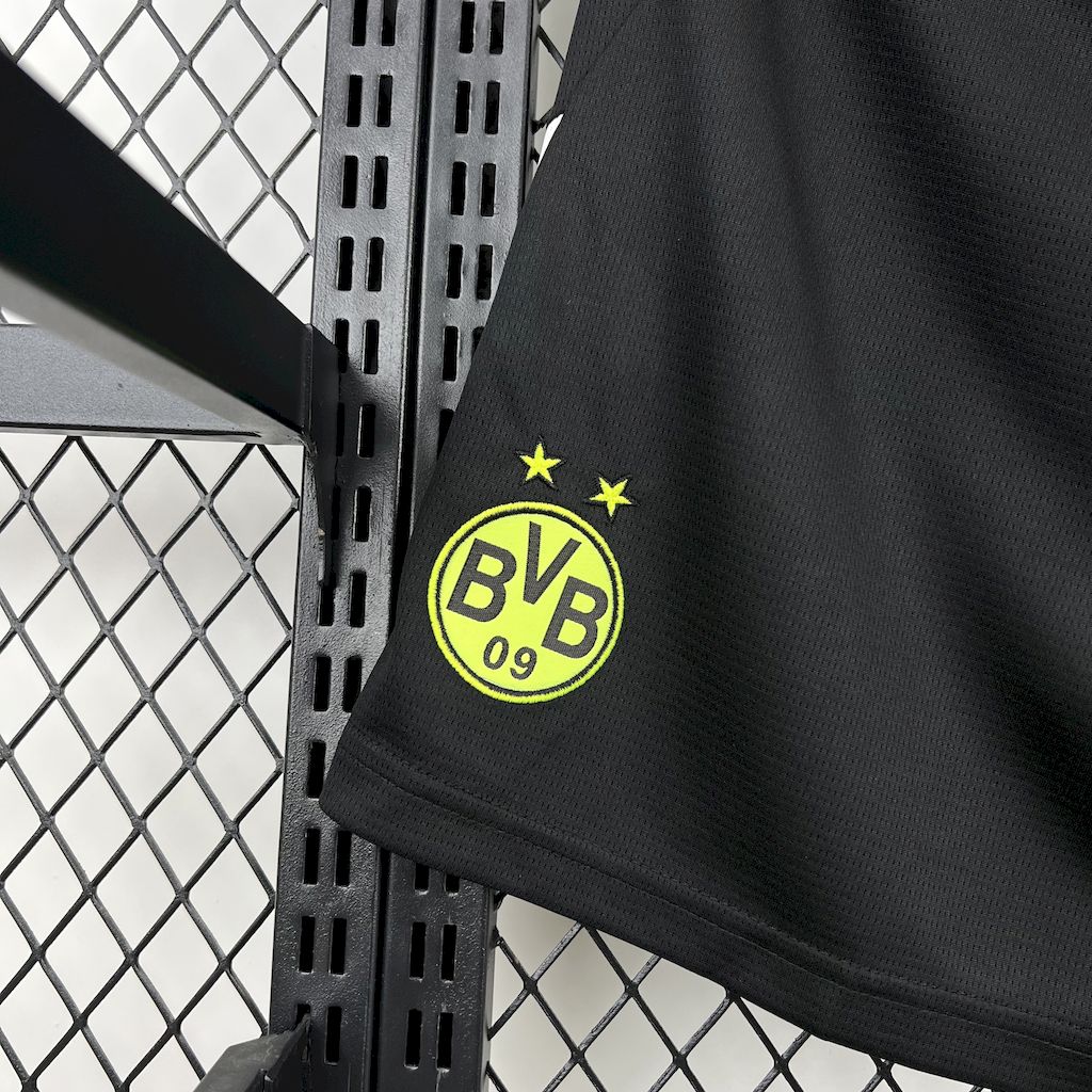 NEW PANTALÓN CORTO BORUSSIA DORTMUND 25/26