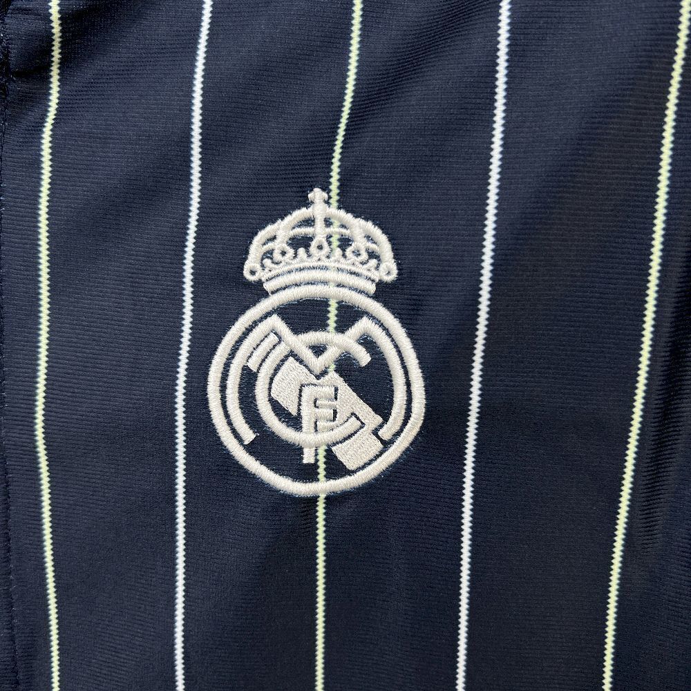 NEW CAMISETA BEISBOLERA REAL MADRID ED US BLACK 2025/26